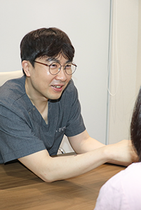 윤영택 원장 이미지 2